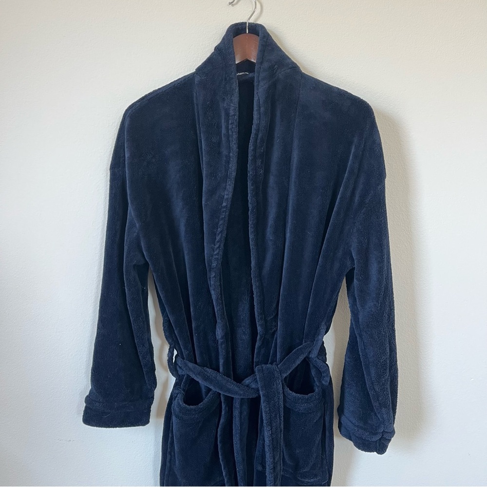 M’s Croft & Barrow Robe - Picture 2 of 9